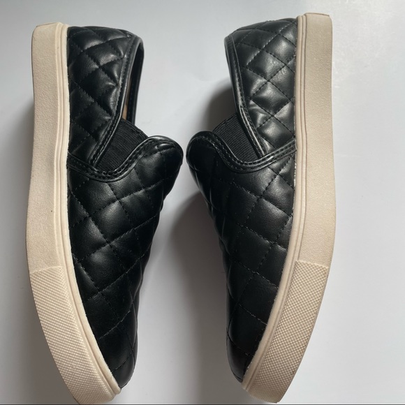 Trash sneakers size 8.5 - Picture 5 of 8